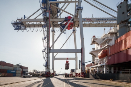 31 SHIPS "YELDED" MORE THAN 13 THOUSAND TEU